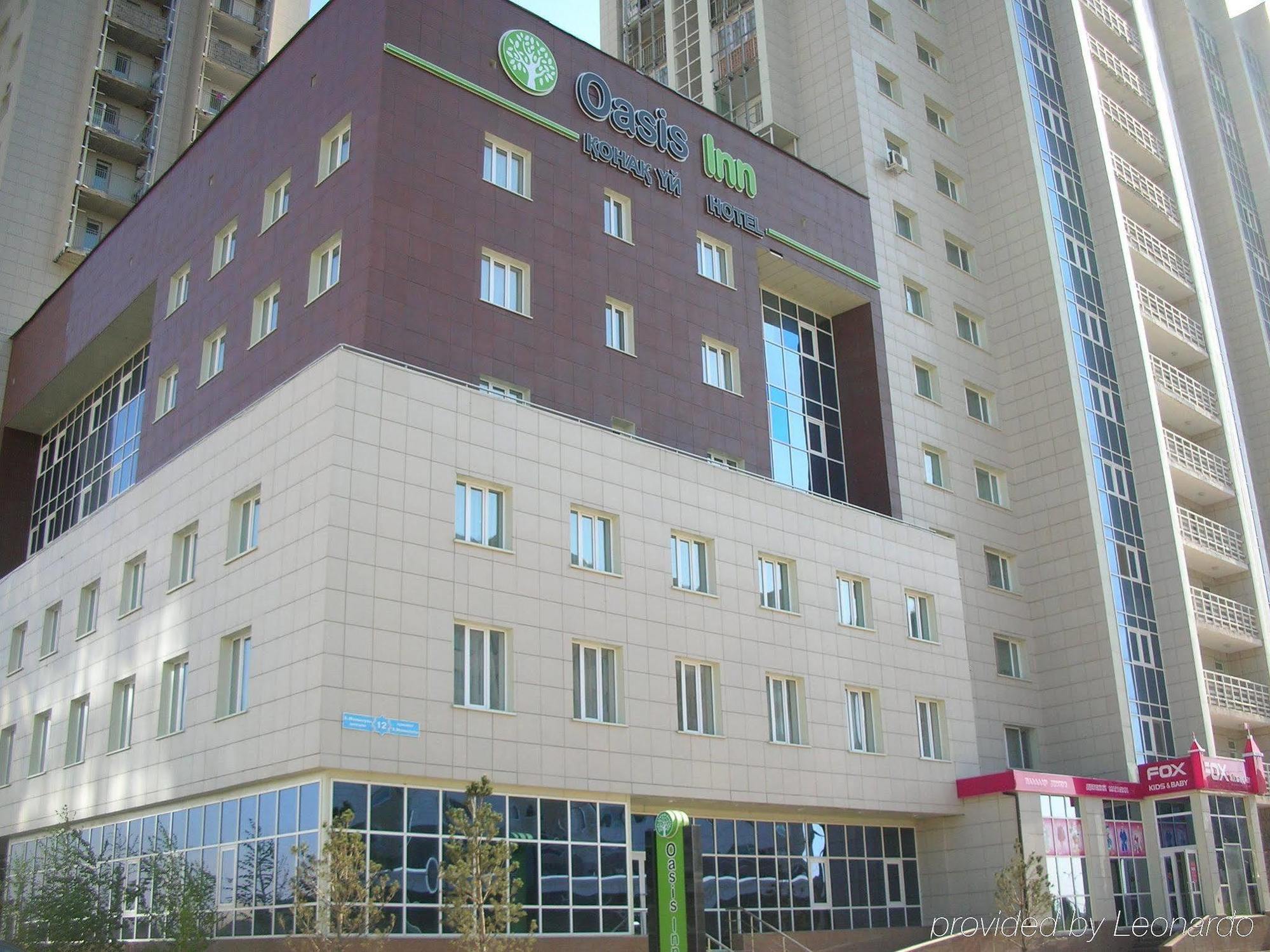 Inn Ozz Astana Buitenkant foto